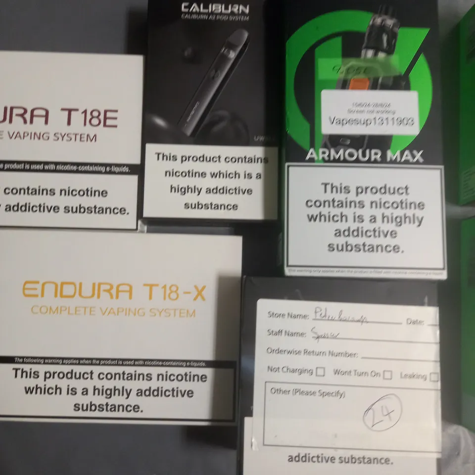 LOT OF 10 ASSORTED VAPING ITEMS TO INCLUDE VAPORESSO, ENDURA AND INNOKIN