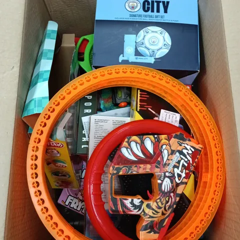 BOX OF APPROXIMATELY 20 TOYS