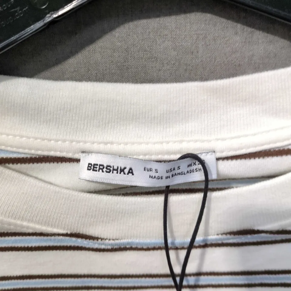 BERSHKA STRIPED LONG-SLEEVE TOP – WHITE WITH BROWN STRIPES, SIZE S