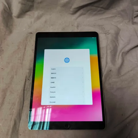 APPLE IPAD PRO TABLET - A1701