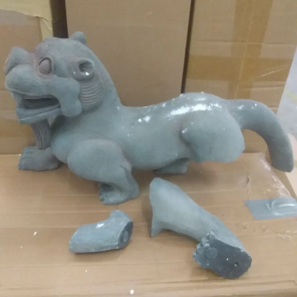 BOXED GARDEN DRAGON DECORATION 