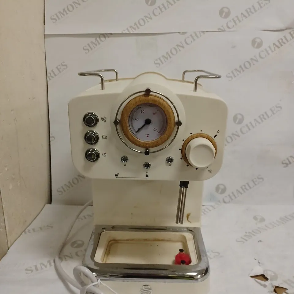 SWAN NORDIC ESPRESSO COFFEE MAKER - COTTON WHITE
