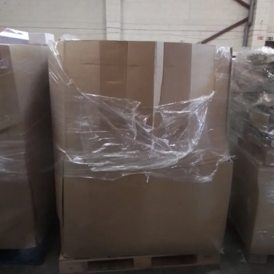 PALLET CONTAINING LARGE QUANTITY OF SOFT ITEMS TO INCLUDE; MEMORY FOAM SLEEPING BAGS, LUXURY CAR NECK PILLOWS, SUPERSOFT SEAT CUSHIONS ETC