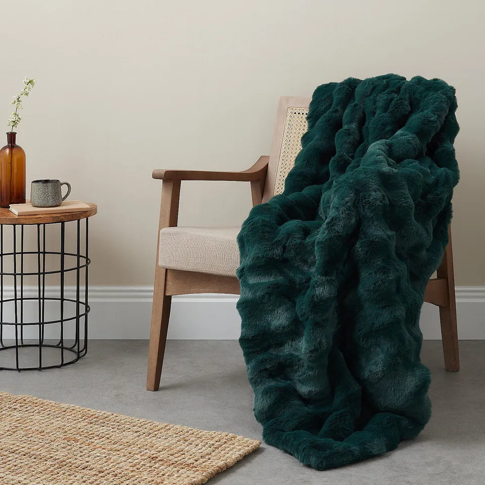 Cozee Home Giftable Textured Luxury Faux Fur Throw