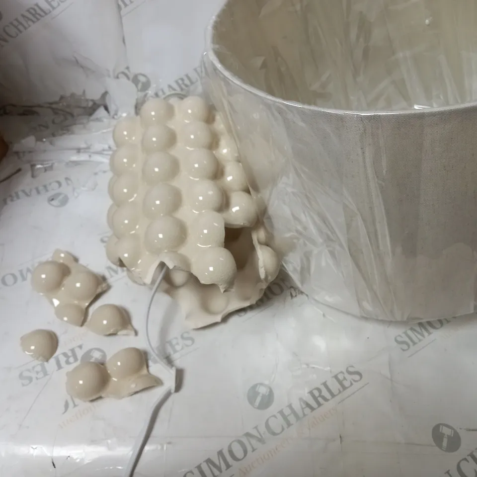 BOBBLE CERAMIC TABLE LAMP RRP £55