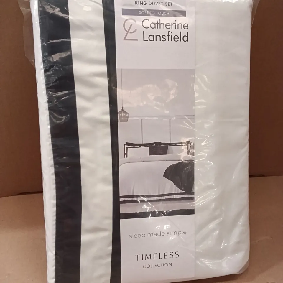 BAGGED CATHERINE LANSFIELD KING DUVET SET