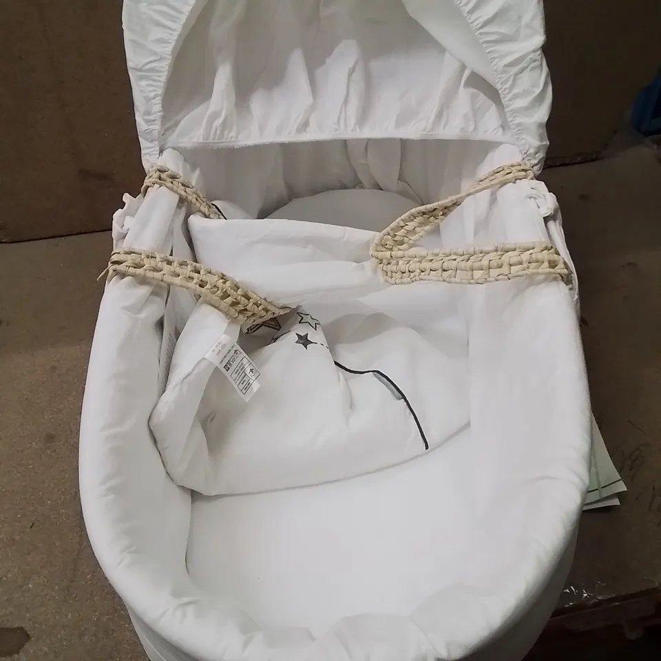 HANDMADE PALM MOSES BASKET