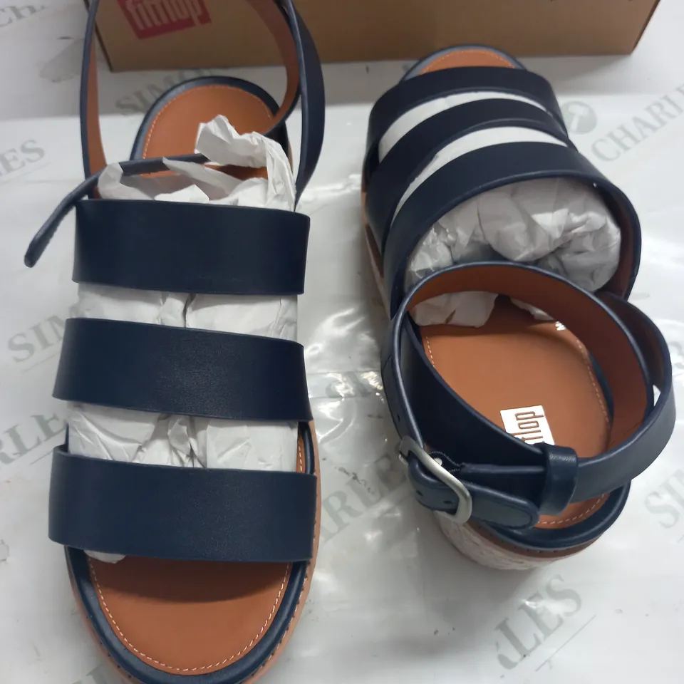 BOXED PAIR OF FITFLOP ELOISE BACK STRAP ESPADRILLE WEDGES IN MIDNIGHT NAVY - UK 8