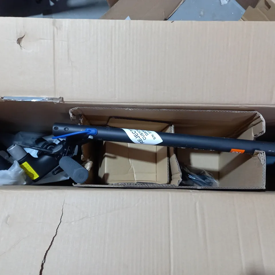 MI ELECTRIC SCOOTER 3 (COLLECTION ONLY)