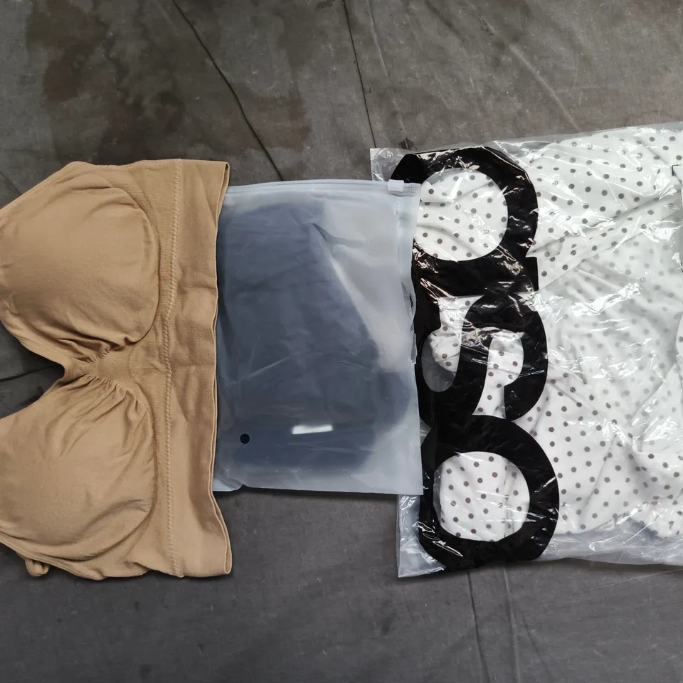 APPROXIMATELY 20 ASSORTED CLOTHING AND FASHION PRODUCTS IN VARIOUS STYLES AND SIZES - COLLECTION ONLY