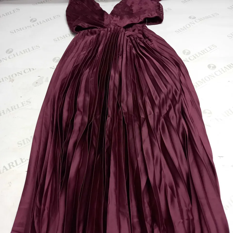 ABERCROMBIE AND FITCH OCCASSIONAL DRESS SIZE SMALL