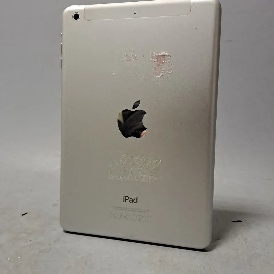 APPLE IPAD A1490