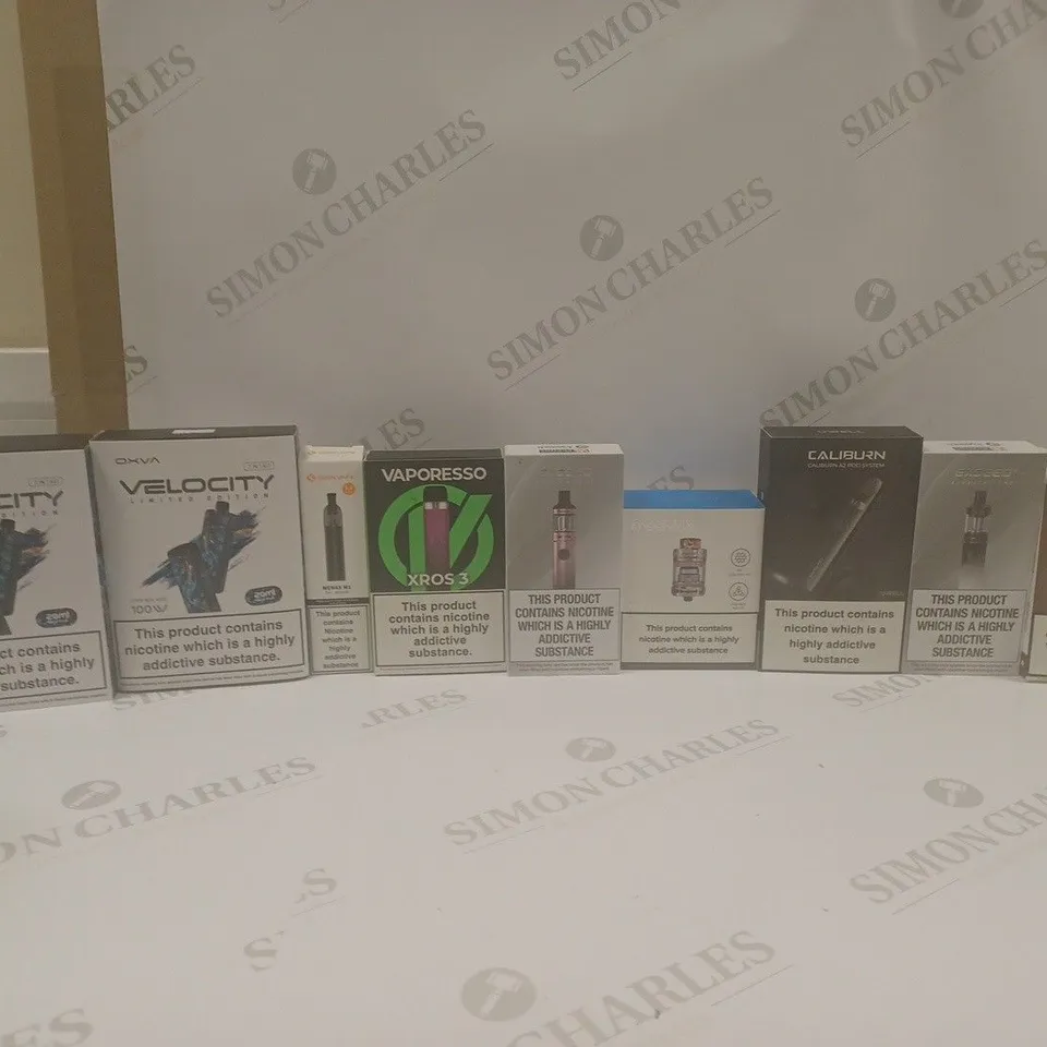 LOT OF APPROXIMATELY 20 E-CIGARETTES TO INCLUDE VAPORESSO OXVA, VOOPOO DRAG X, ASPIRE GOTEK X ETC.