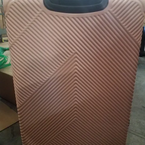 UNBRANDED WHEELED SUITCASE IN PINK