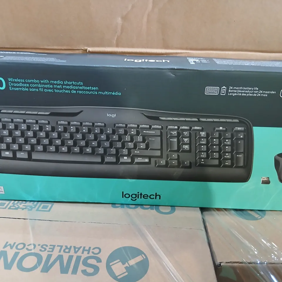 FOUR LOGITECH MK330 WIRELESS KEYBOARD & MOUSE BOXED BUNDLE