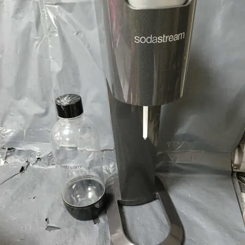 SODASTREAM SPARKLING WATER MAKER