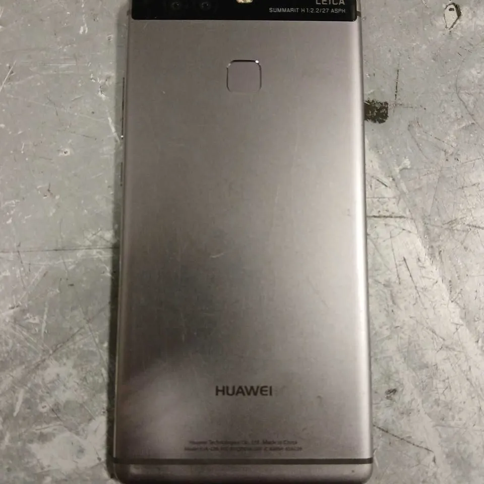 UNBOXED HUAWEI EVA-L09 MOBILE PHONE