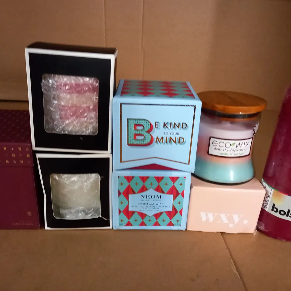 LOT OF 8 ASSORTED CANDLES