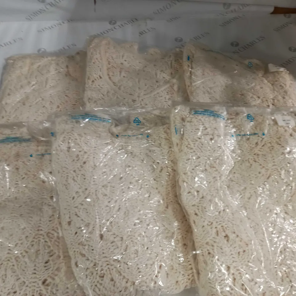 LOT OF 6 CROCHET PULL ECRU JUMPERS - SIZE UNSPECIFIED