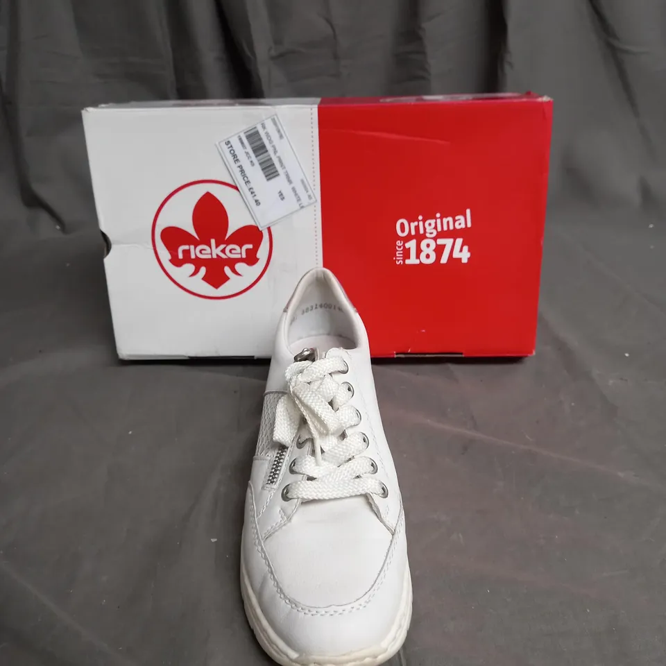 BOXED RIEKER RAISED WHITE ZIP UP TRAINERS SIZE 5 