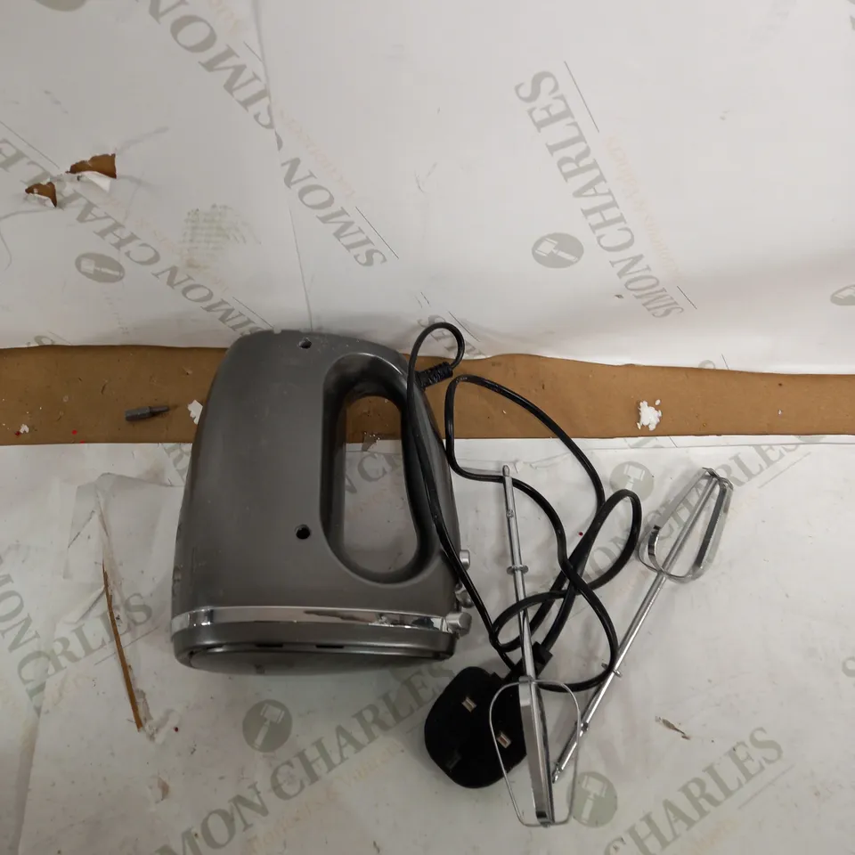 SALTER COSMOS HAND MIXER RRP £26