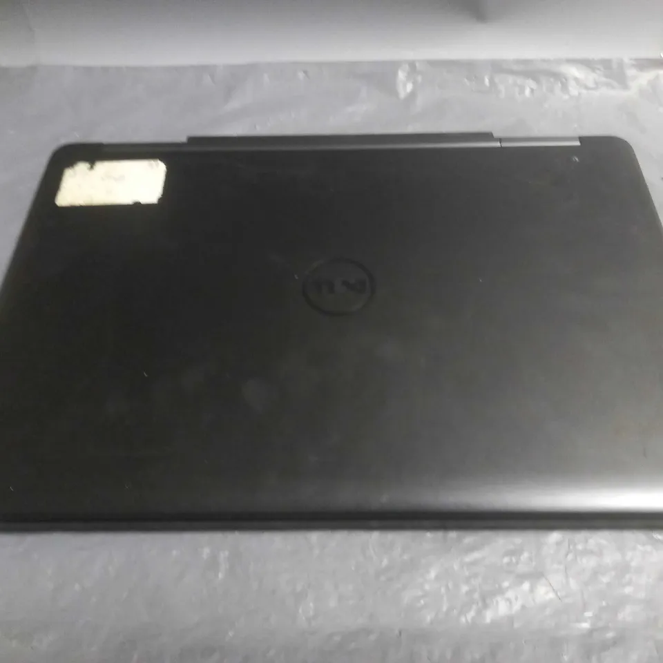 DELL LATITUDE E5540  LAPTOP