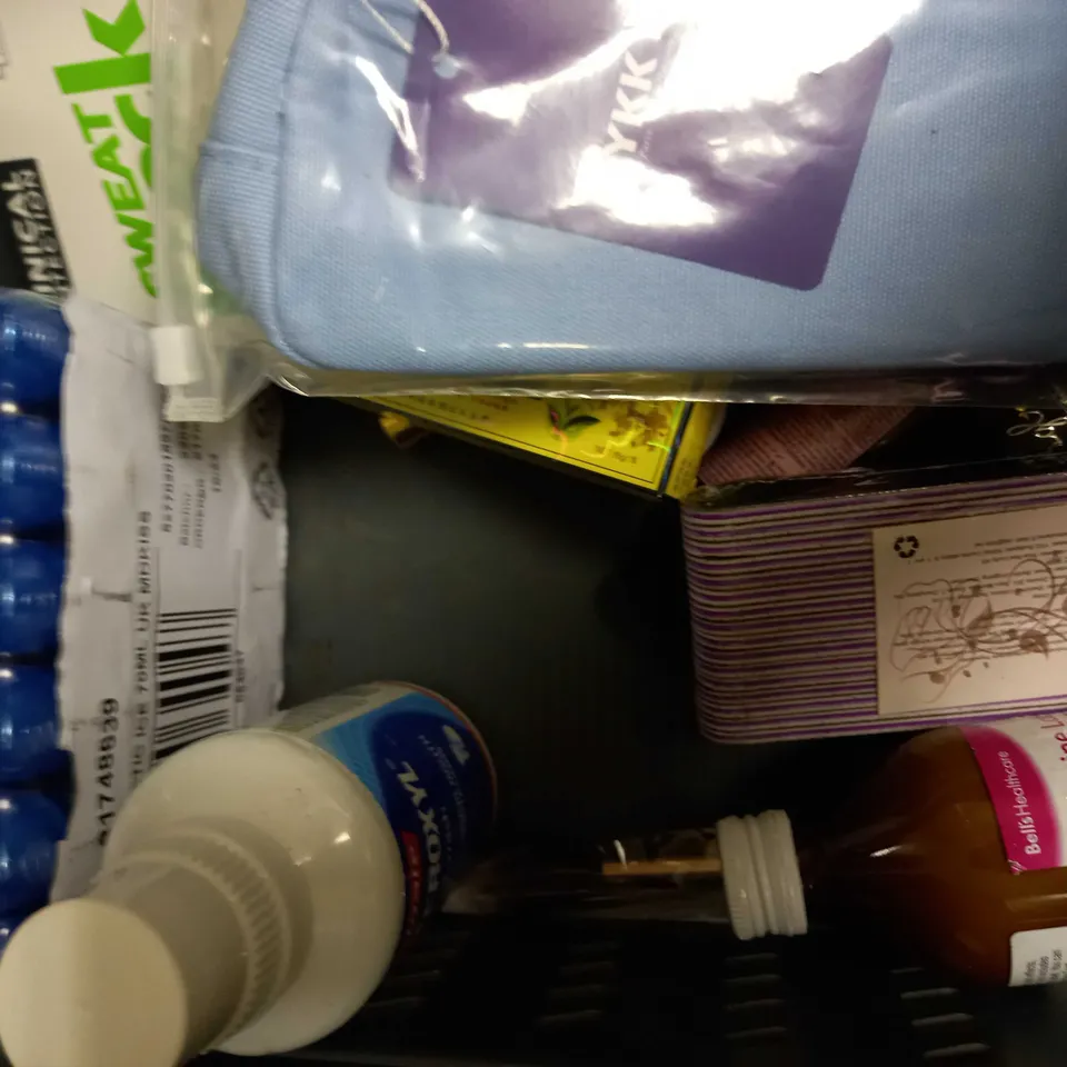 LOT OF APPROXIMATELY 20 ASSORTED HEALTH & BEAUTY ITEMS, TO INCLUDE NALA'S BABY, HAIR MASK, MASCARA, ETC
