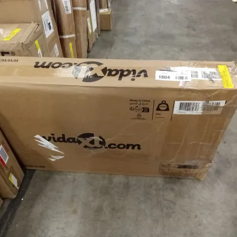BOXED BLACK OAK WOOD MEDIUM DINING TABLE