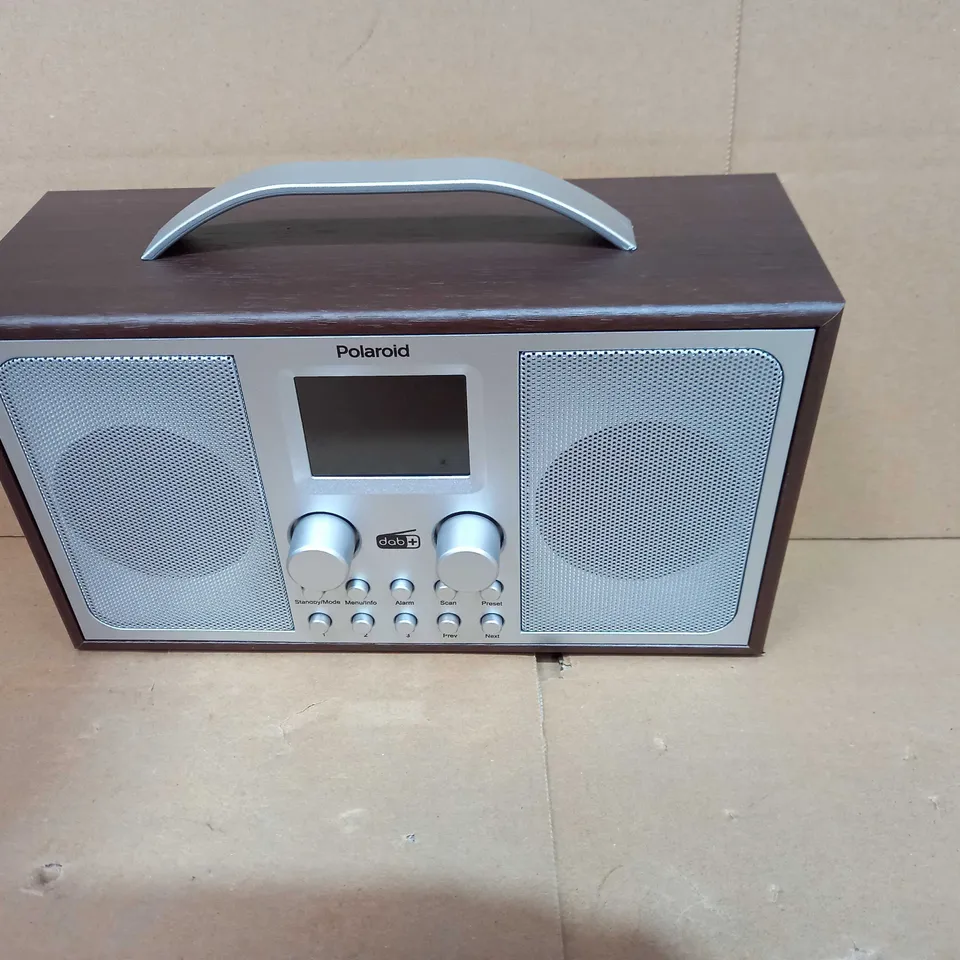 PLLAROID BLUETOOTH DAB+ /FM RADIO