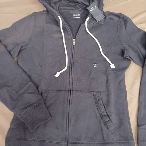 HOLLISTER ZIP THROUGH HOODIE - MEDIUM