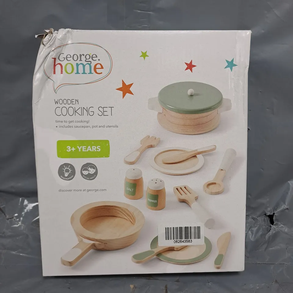 BOX OF APPROXIMATELY 10 ASSORTED HOUSEHOLD ITEMS - COLLECTION ONLY