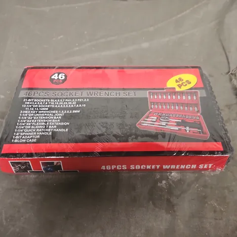 46-PIECE SOCKET WRENCH SET