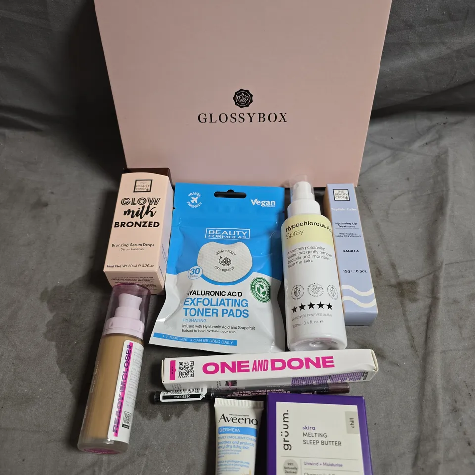 GLOSSY BOX ASSORTED COSMETIC GIFT SET 