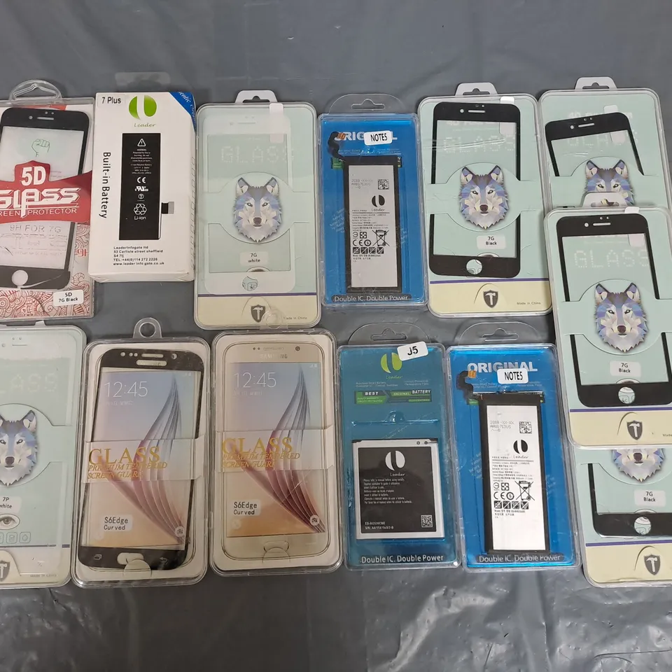 LOT OF ASSORTED MOBILE PHONE ACCESSORIES TO INCLUDE CASES, SCREEN PROTECTORS AND BATTERIES