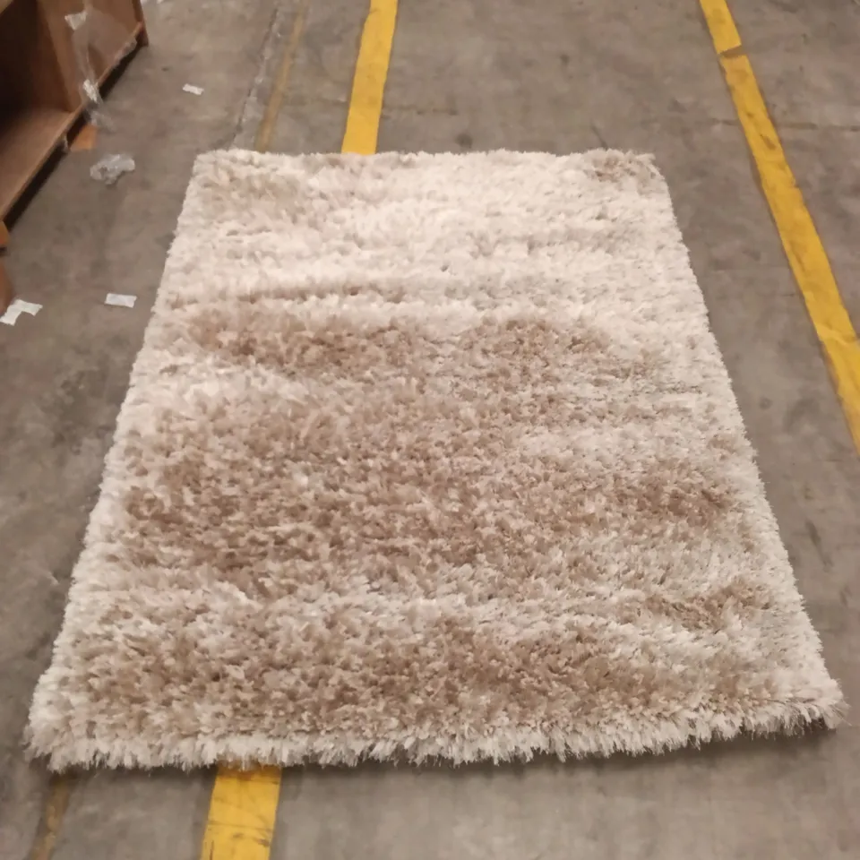 BEIGE GRADIENT SHAG AREA RUG APPROXIMATELY 176CM X 126 CM