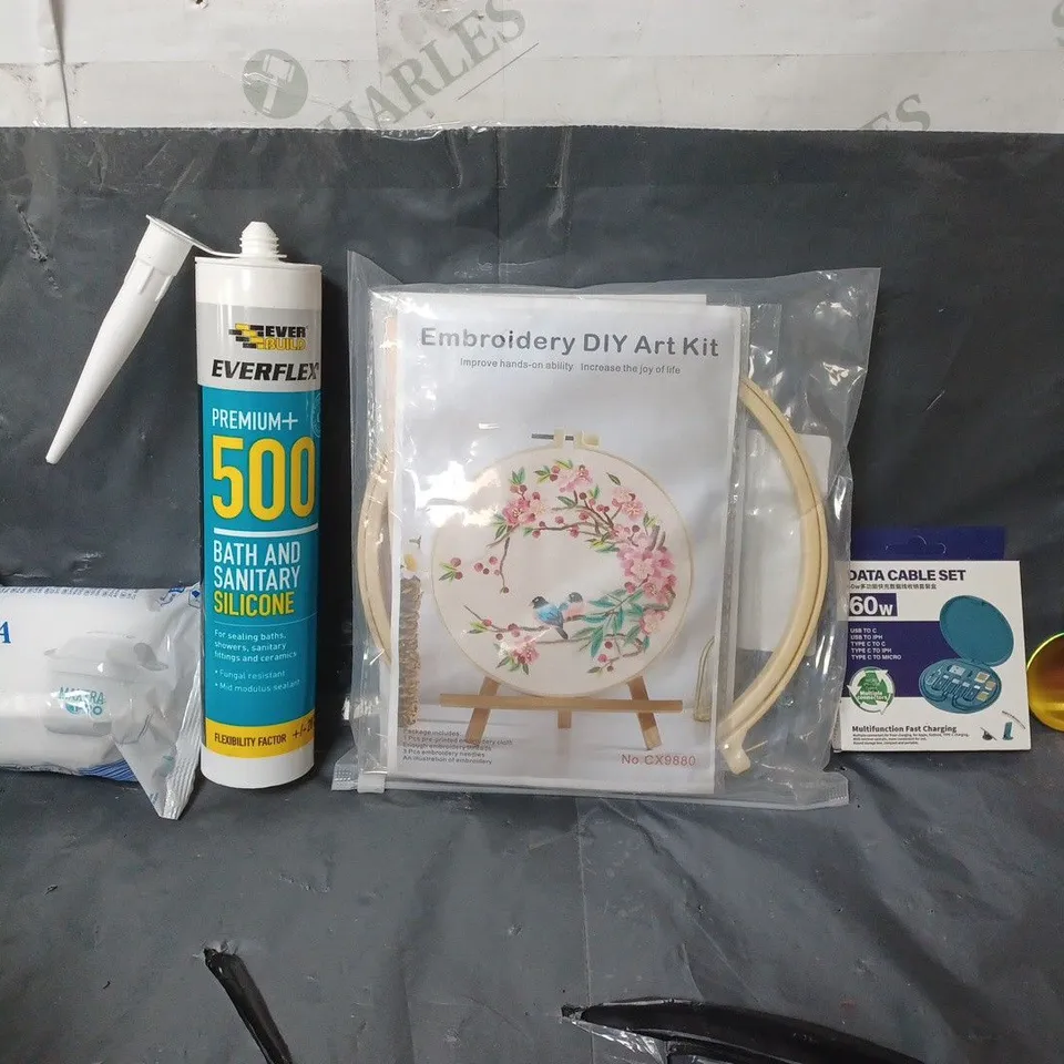 BOX OF APPROXIMATELY 12 ASSORTED ITEMS TO INCLUDE -DATA CABLE SET , EMBROIDERY DIY ART KIT , SILICONE ETC