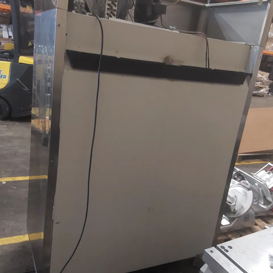 STAINLESS STEEL CL.T DOUBLE DOOR FRIDGE