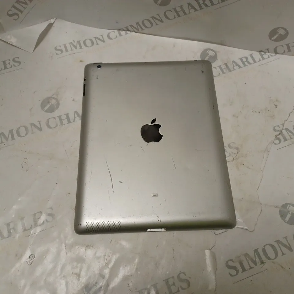 APPLE IPAD IN SILVER 16GB - UNSPECIFIED TYPE 