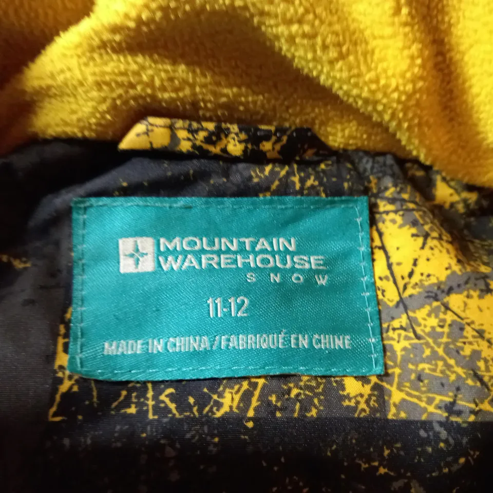 MOUNTAIN WAREHOUSE SNOW COAT - SIZE 11-12 YEARS