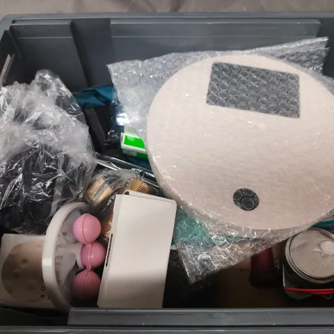 APPROXIMATELY 15 ASSORTED HOUSEHOLD PRODUCTS