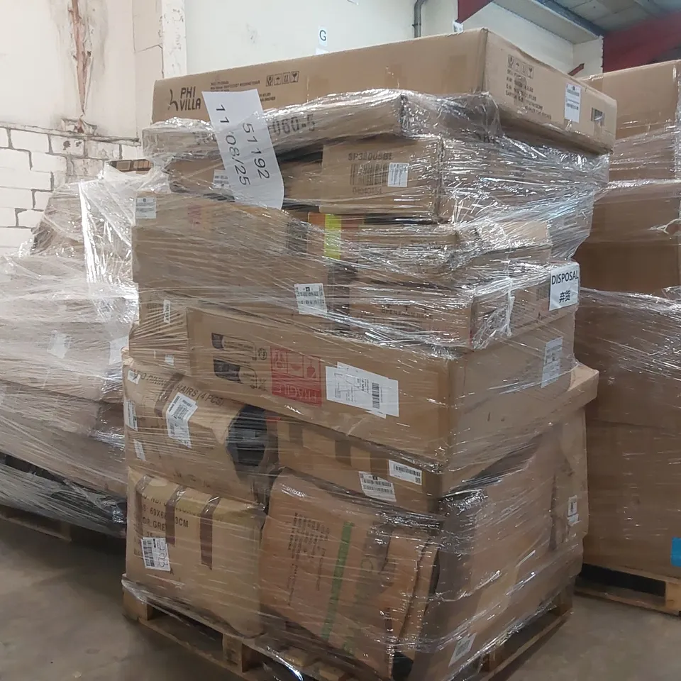 PALLET CONTAINING A LARGE QUANTITY OF ASSORTED CONSUMER PRODUCTS INCLUDING: DINING CHAIRS, NANTUCKET ROCKING CHAIR, BATHROOM MIRROR CABINET ECT