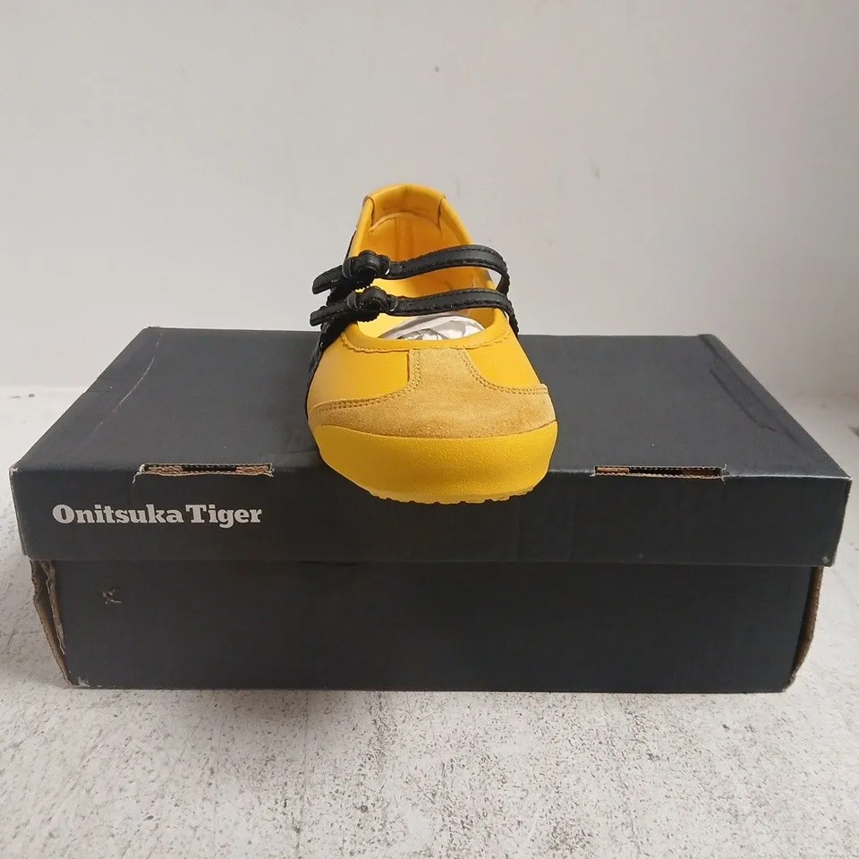 BOXED PAIR OF ONITSUKA TIGER MEXICO 66 TGRS SHOES IN YELLOW/BLACK SIZE UK 5