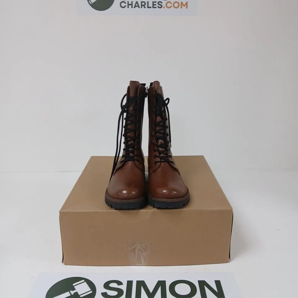 RIEKER BROWN LEATHER LACE-UP ANKLE BOOTS – WOMEN'S SIZE 5