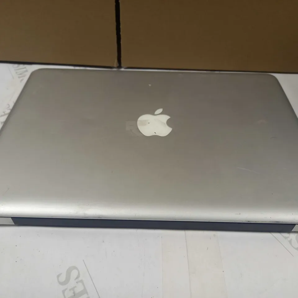 APPLE MACBOOK PRO A1278