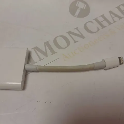 APPLE LIGHTNING DIGITAL AV ADAPTER