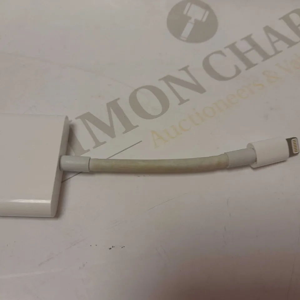 APPLE LIGHTNING DIGITAL AV ADAPTER 