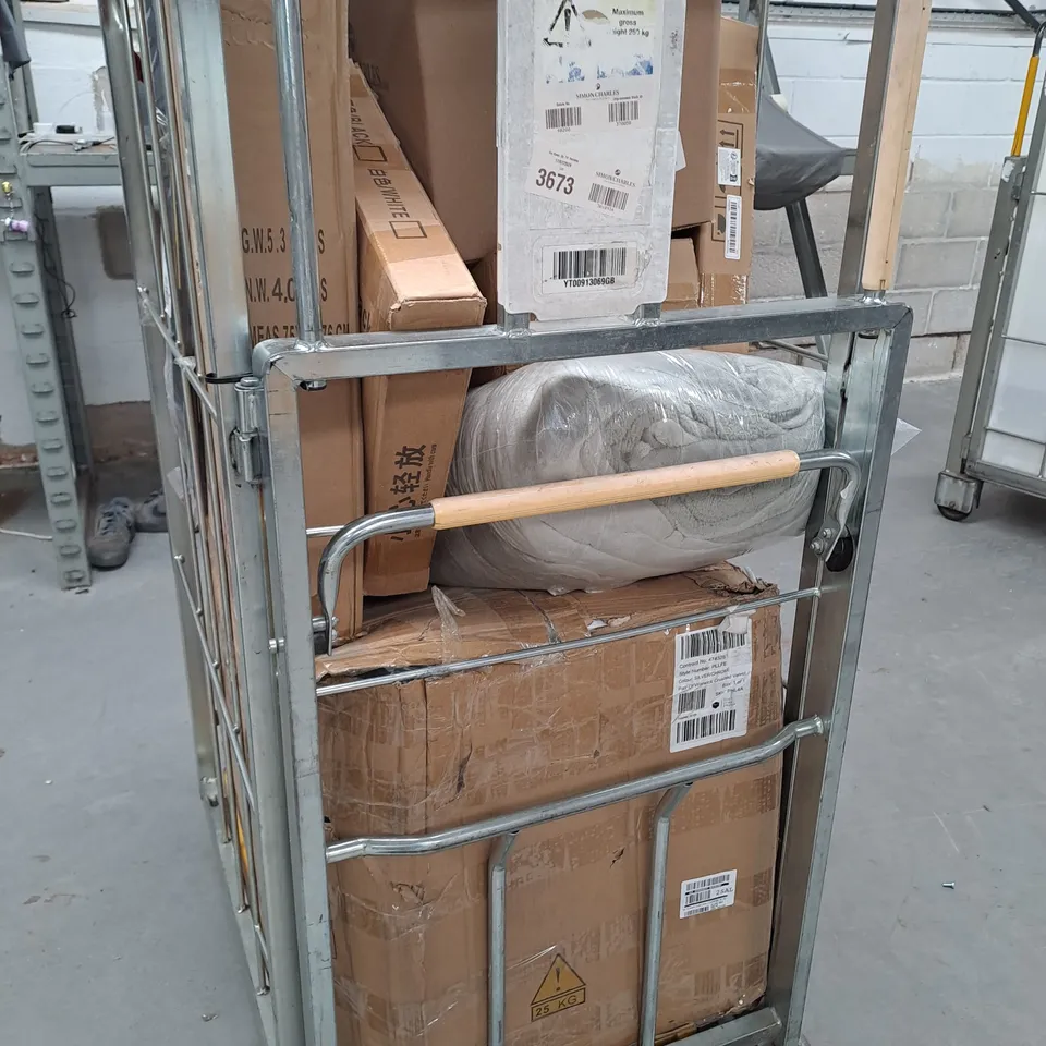 CAGE OF APPROX 10 ASSORTED ITEMS TOO INCLUDE FESTIVE STAR LIGHTS , MICROWAVE OVEN RACK , VELVET THROW , ETC