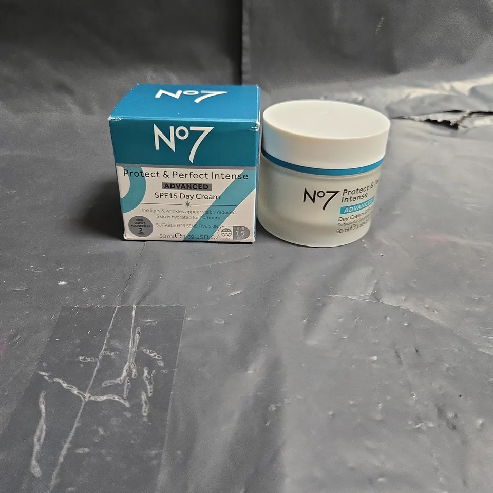 NO7 PROTECT & PERFECT INTENSE ADVANCED SPF15 DAY CREAM 50ML