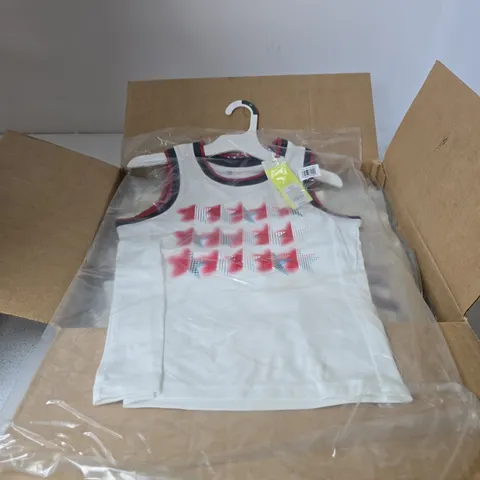 BOX OF APPROXIMATELY 12 ALL IN MOTION SLEEVELESS PRINTED T SHIRT - SIZE M