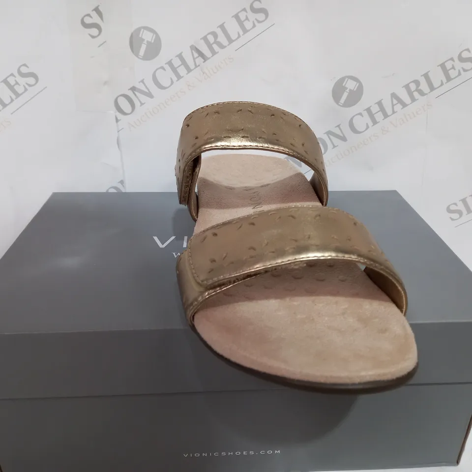 BOXED VIONIC BLACK REST SANDALS IN BRONZE - WOMENS 6
